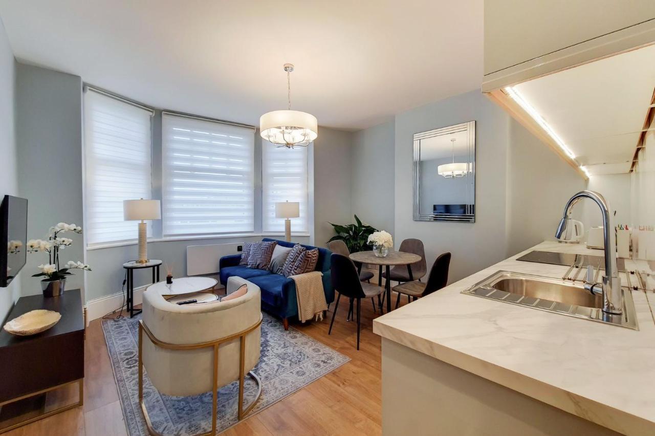 Luxury Art Deco, 2 Bedroom Flat Londra Esterno foto